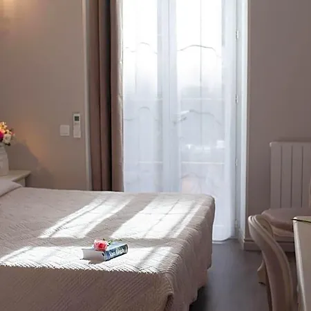 Restaurant Oasis 3* 尼斯