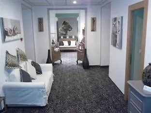 Restaurant Oasis Hotel 3*