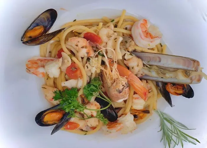 מלון Restaurant Oasis 3*