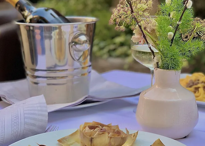 מלון Restaurant Oasis ניס