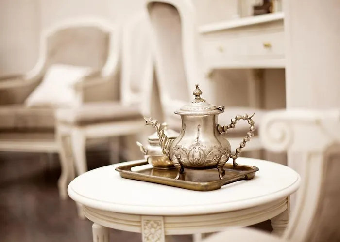 מלון Restaurant Oasis 3*